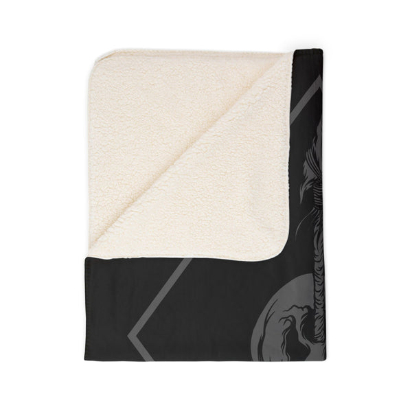 Pierced Fleece Sherpa Blanket - Black & Gray