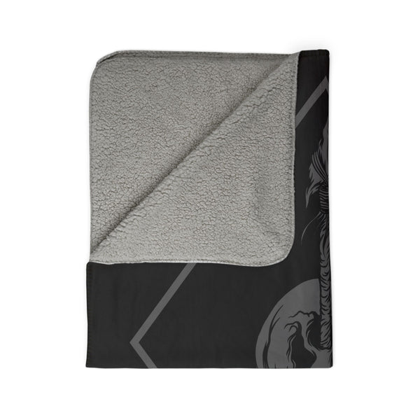 Pierced Fleece Sherpa Blanket - Black & Gray